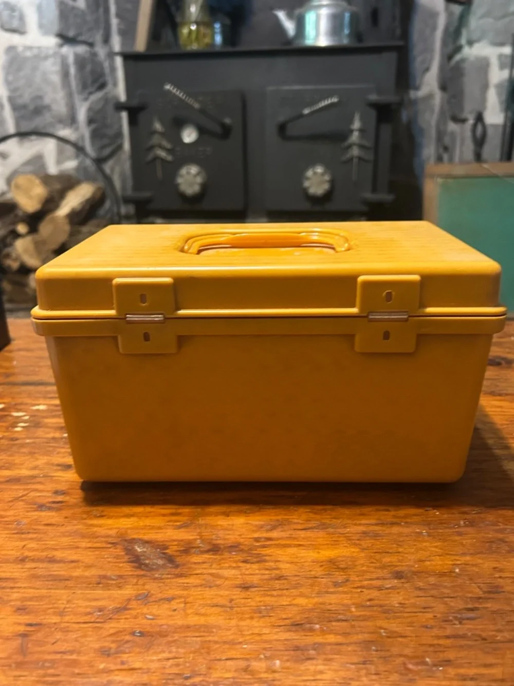 Wil-Hold Wilson Plastic Mustard Small Empty Sewing Box